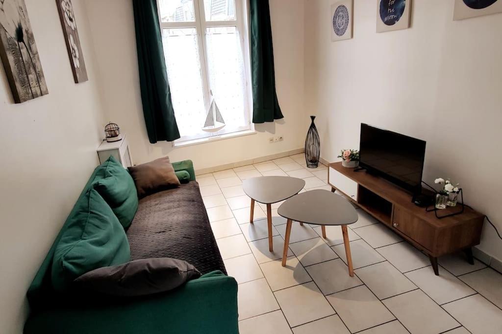 Logement Entier Proche Tribunaux Douai Esterno foto